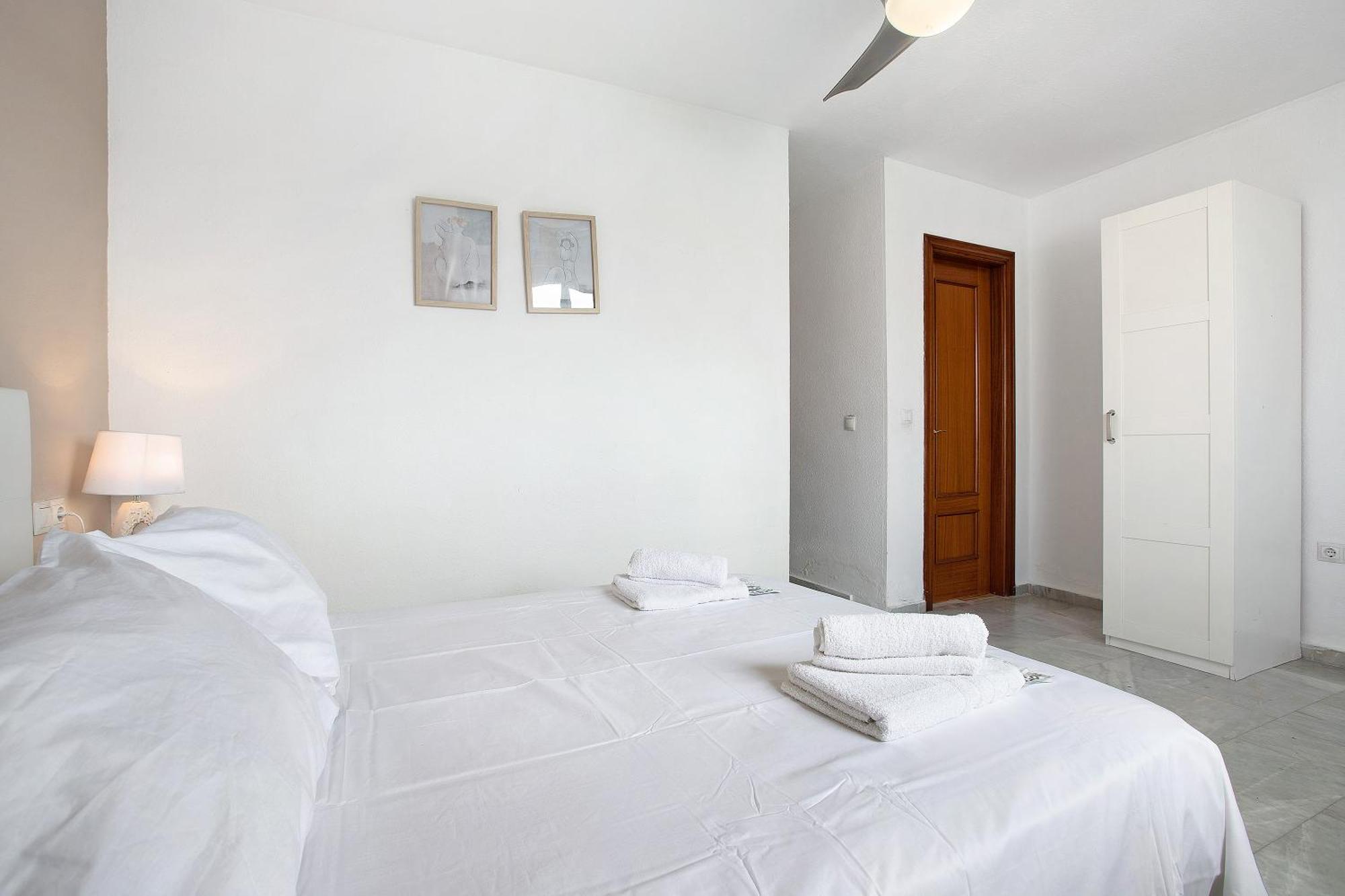 Atico Duplex En Malaga Apartment ภายนอก รูปภาพ